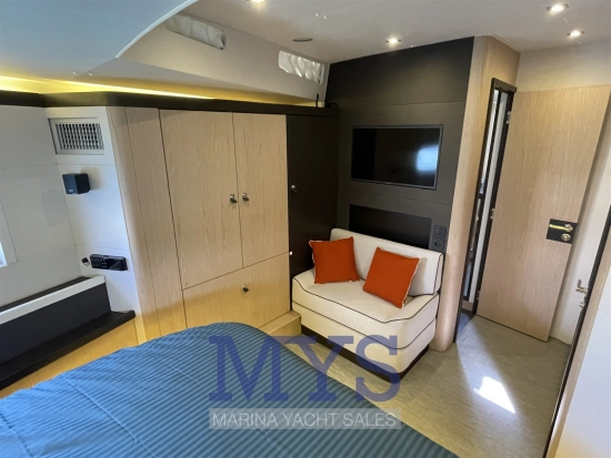 Beneteau Oceanis YACHT 62 usata in vendita