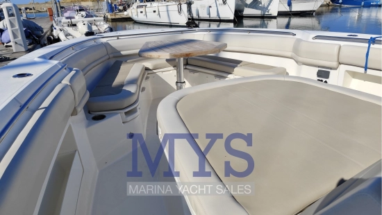 Boston Whaler 380 Outrage de segunda mano en venta