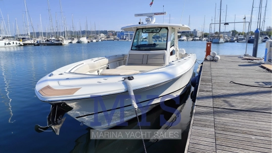 Boston Whaler 380 Outrage de segunda mano en venta