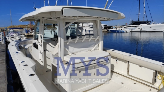 Boston Whaler 380 Outrage de segunda mano en venta