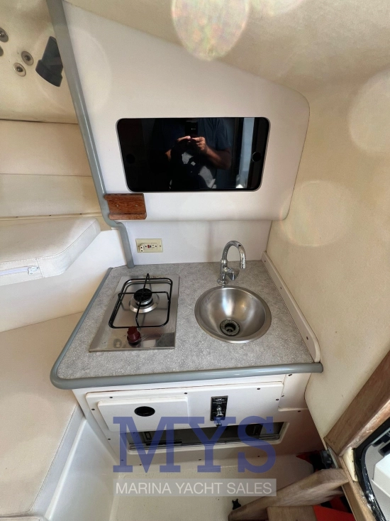 Mako Marine 295 usata in vendita