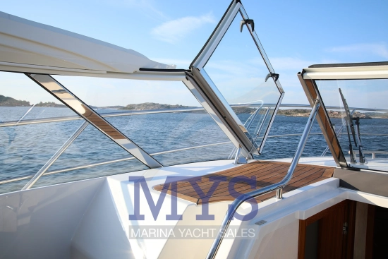 Marex 360 Cabriolet Cruiser usado à venda