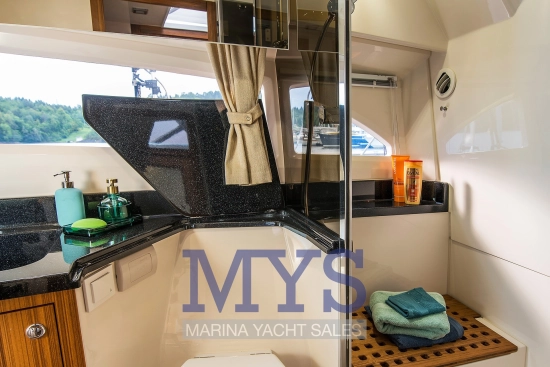 Marex 360 Cabriolet Cruiser usado à venda