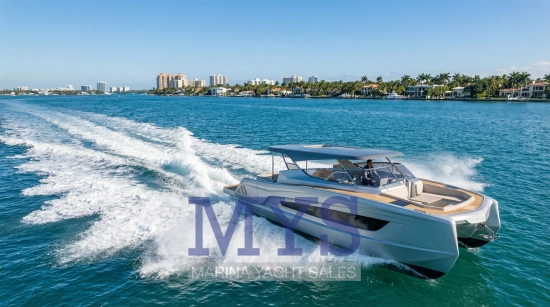 Aventura 38 S novos à venda