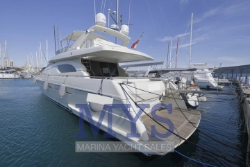 Ferretti 70 usata in vendita