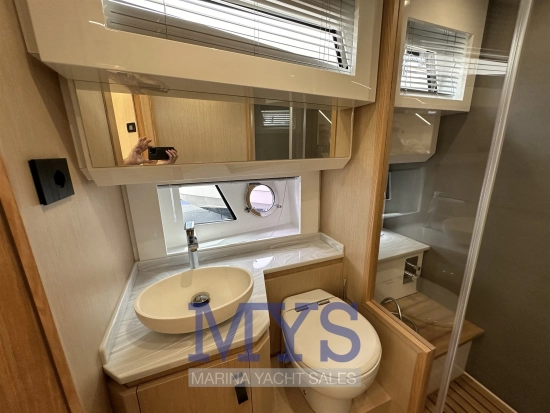Cayman Yachts 540WA de segunda mano en venta