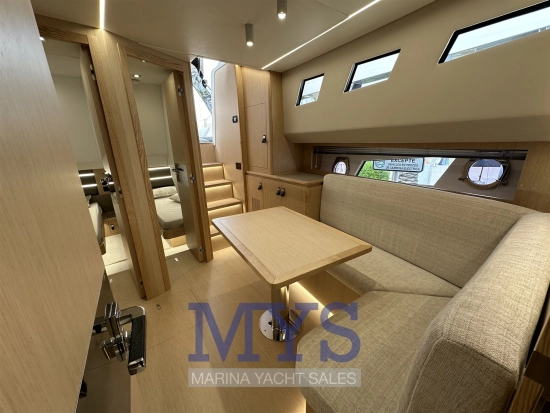 Cayman Yachts 540WA de segunda mano en venta