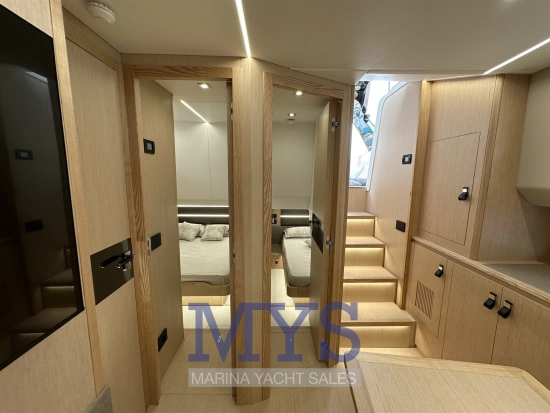 Cayman Yachts 540WA de segunda mano en venta