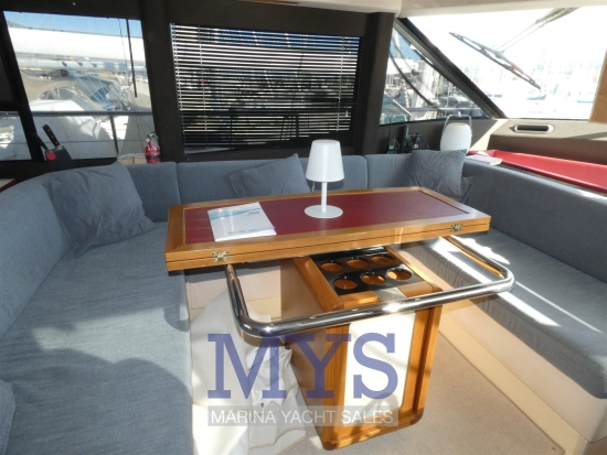 Azimut Magellano 50 usado à venda