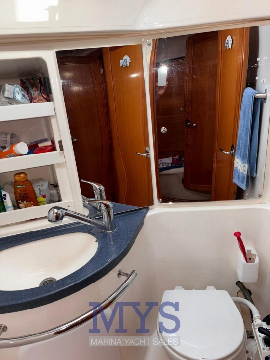 Bavaria Yachts 42 Cruiser usado à venda