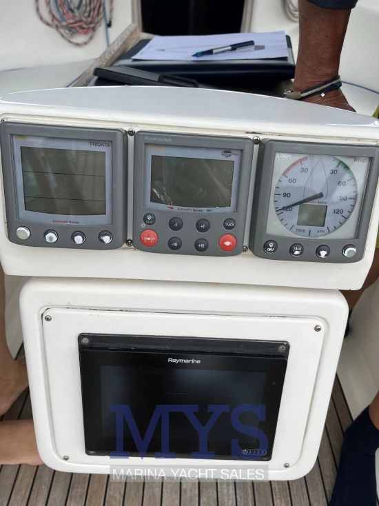 Bavaria Yachts 42 Cruiser usado à venda