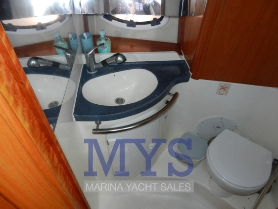 Bavaria Yachts BMB 270 Sport usado à venda