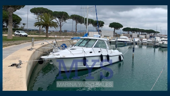 Boston Whaler 345 CONQUEST usata in vendita