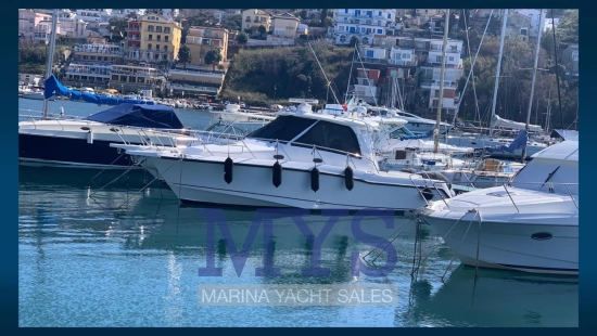 Boston Whaler 345 CONQUEST usata in vendita