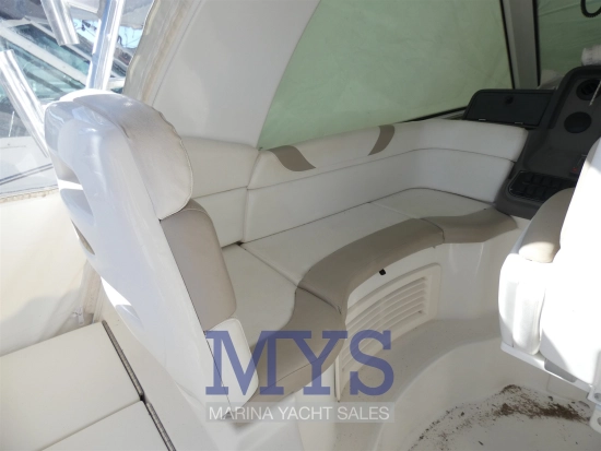 Boston Whaler 345 CONQUEST usata in vendita