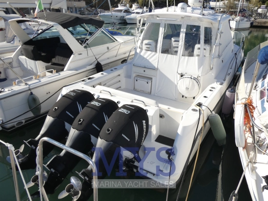 Boston Whaler 345 CONQUEST usata in vendita