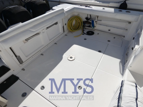 Boston Whaler 345 CONQUEST usata in vendita