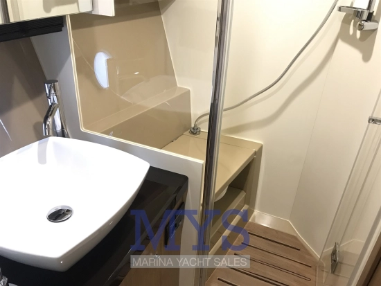 Sessa Marine C35 usata in vendita