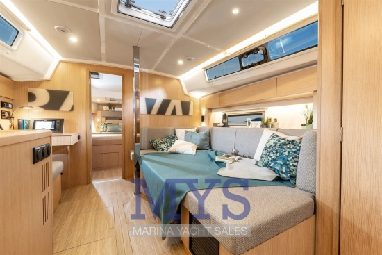 Bavaria Yachts C42 usado à venda