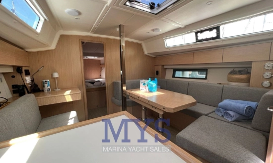 Bavaria Yachts C42 usado à venda