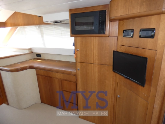 Cayman Yachts 42 FLY usata in vendita