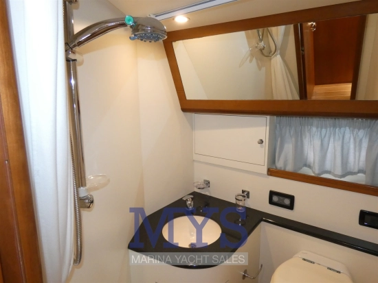Cayman Yachts 42 FLY usata in vendita