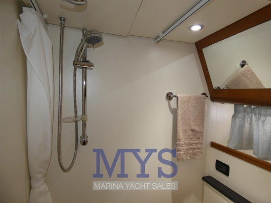 Cayman Yachts 42 FLY usata in vendita