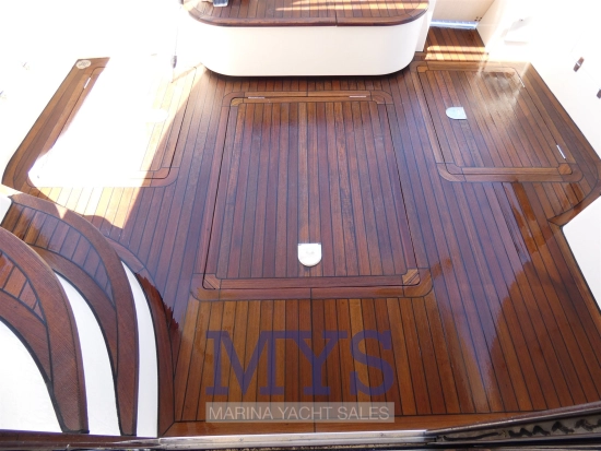 Cayman Yachts 42 FLY usata in vendita