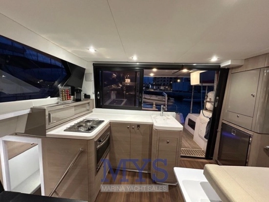 Aventura 34 usata in vendita