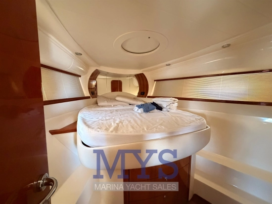 Pershing 43 usata in vendita