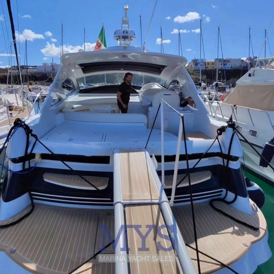 Pershing 43 usata in vendita