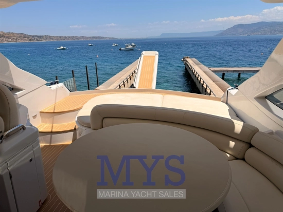 Pershing 43 usata in vendita