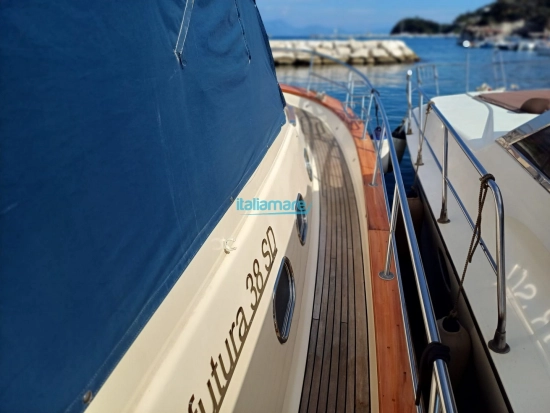 Nautica Esposito FUTURA 38 de segunda mano en venta