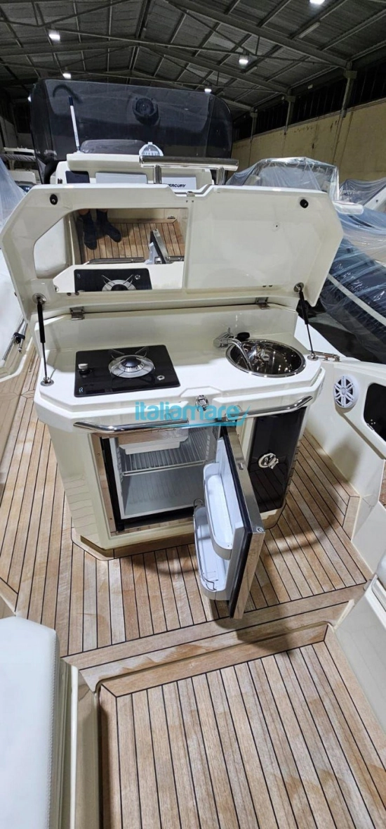 Jokerboat CLUBMAN 30 usado à venda