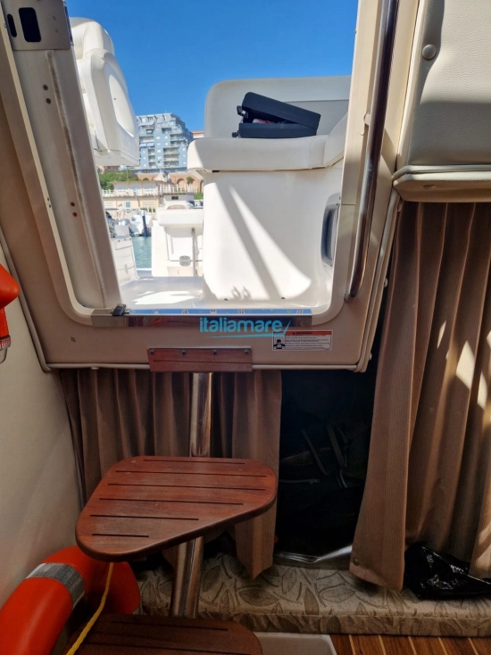 Robalo R 305 usado à venda