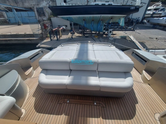 Pershing 64 usata in vendita