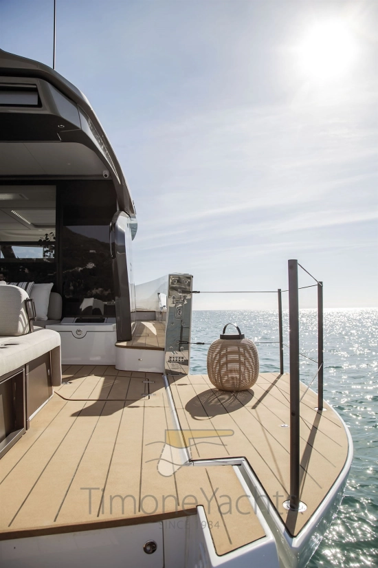 Azimut Seadeck 6 novos à venda