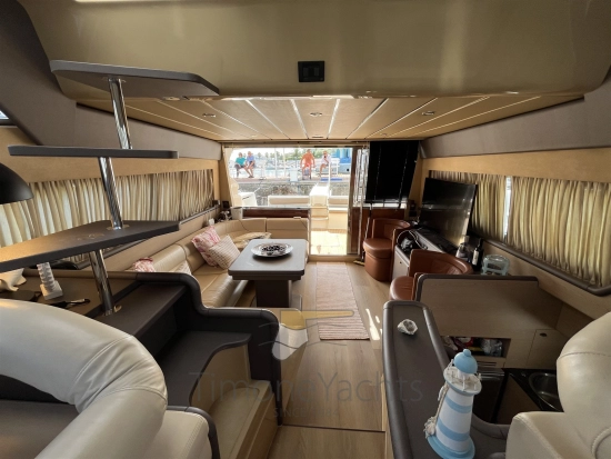 Ferretti 530 usata in vendita