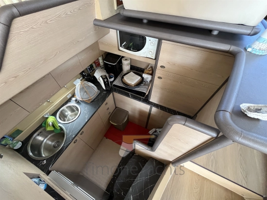 Ferretti 530 usata in vendita