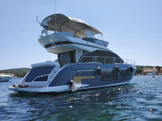 Azimut 53 Flybridge usata in vendita
