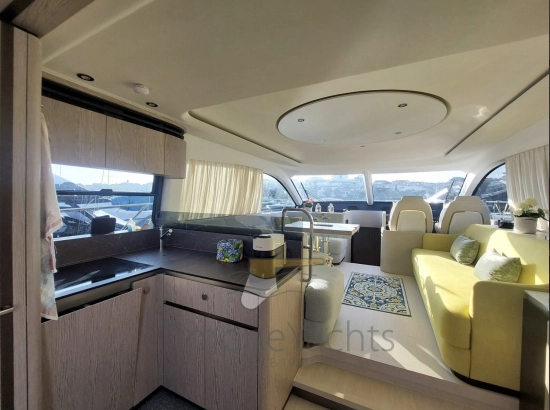 Azimut 53 Flybridge usata in vendita