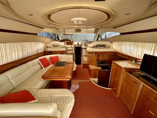 Ferretti 46 usado à venda