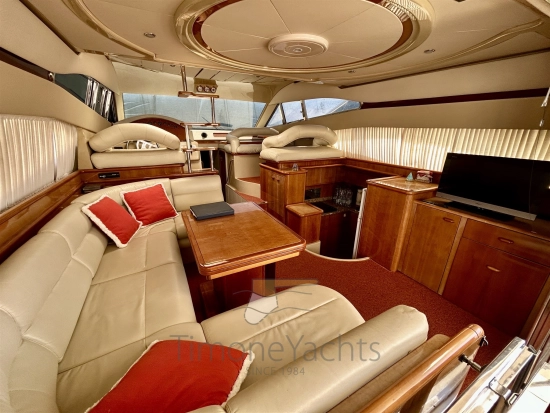 Ferretti 46 usado à venda