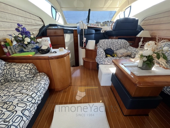 Azimut 50 MY 2005 Flybridge usata in vendita