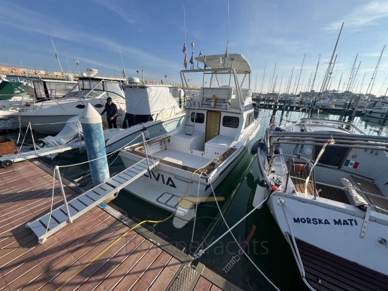 Sette Mari F 27 America Fly usata in vendita