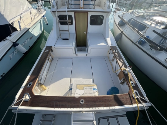 Sette Mari F 27 America Fly usata in vendita