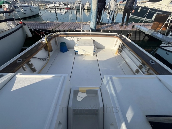 Sette Mari F 27 America Fly usata in vendita