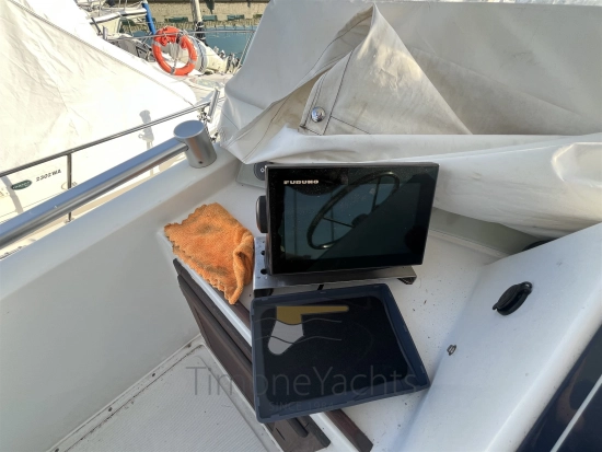 Sette Mari F 27 America Fly usata in vendita
