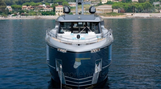 Azimut Magellano 30 m usado à venda