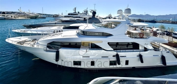 Benetti Delfino 93 usata in vendita